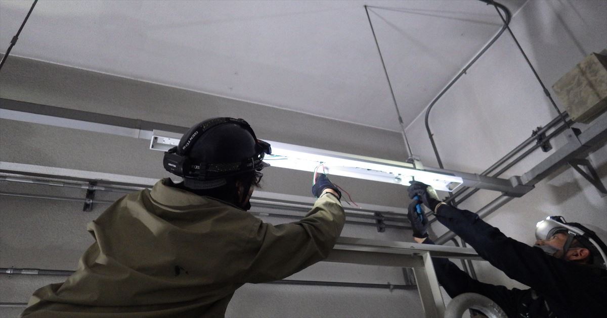 施設・ホームのLED交換工事｜埼玉県 伊奈町・鉄道会社